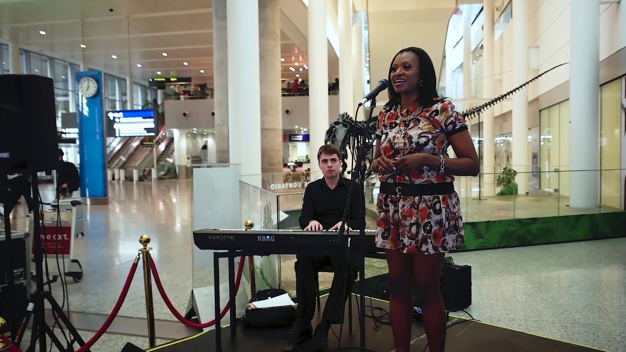 Video thumbnail: Claudene Neysmith singing O Canada at Pearson Airport